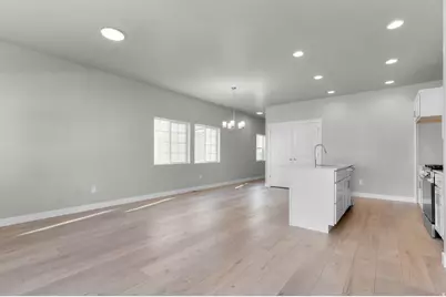 8861 S Smoky Hollow Rd, West Jordan, UT 84081 - Photo 9