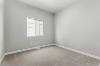 8861 S Smoky Hollow Rd, West Jordan, UT 84081 - Photo 17