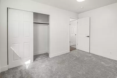 13096 S 2110 W, Riverton, UT 84065 - Photo 9