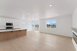 938 W Motor Vu Dr, Riverdale, UT 84405 - Photo 11