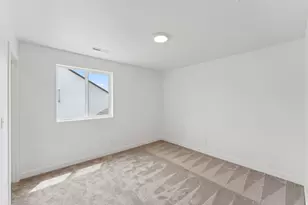 938 W Motor Vu Dr, Riverdale, UT 84405 - Photo 35