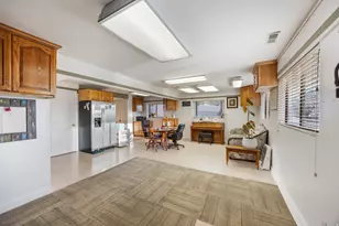 793 E Orchard Dr, Pleasant Grove, UT 84062 - Photo 15