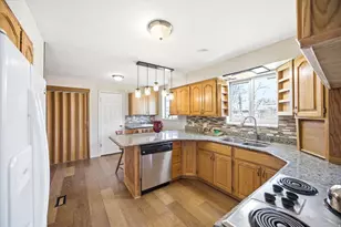 793 E Orchard Dr, Pleasant Grove, UT 84062 - Photo 11