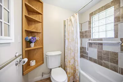 793 E Orchard Dr, Pleasant Grove, UT 84062 - Photo 35