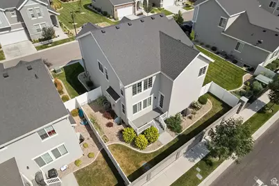 2399 N 3370 W, Lehi, UT 84043 - Photo 3