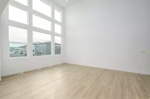 1990 E Hummingbird Dr, Eagle Mountain, UT 84005 - Photo 5