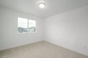 1990 E Hummingbird Dr, Eagle Mountain, UT 84005 - Photo 13