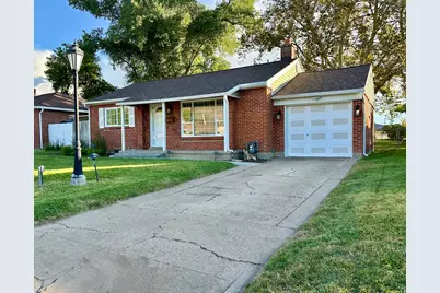 571 E Ben Lomond Ave, South Ogden, UT 84403 - Photo 1