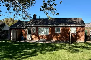 571 E Ben Lomond Ave, South Ogden, UT 84403 - Photo 3