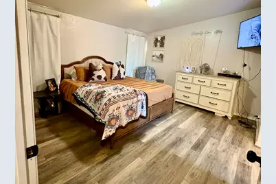 291 W Center, Hinckley, UT 84635 - Photo 9