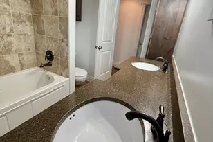 185 E South Weber Dr, South Weber, UT 84405 - Photo 7