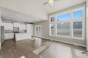 1329 W Wallsburg Dr S, Taylorsville, UT 84123 - Photo 5