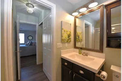 1360 W 6690 S #E204, West Jordan, UT 84084 - Photo 13