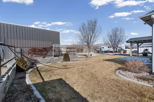 1587 E Smithfield Dr, Eagle Mountain, UT 84005 - Photo 45