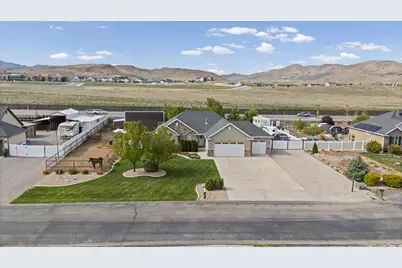 1587 E Smithfield Dr, Eagle Mountain, UT 84005 - Photo 65