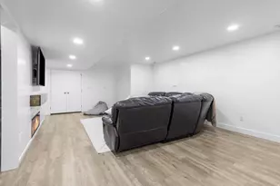 1587 E Smithfield Dr, Eagle Mountain, UT 84005 - Photo 27