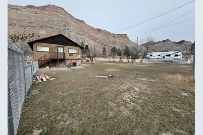 46 E E St, Helper, UT 84526 - Photo 21