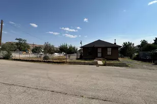 46 E E St, Helper, UT 84526 - Photo 17