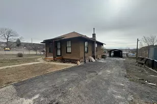 46 E E St, Helper, UT 84526 - Photo 15