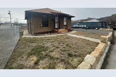 46 E E St, Helper, UT 84526 - Photo 17