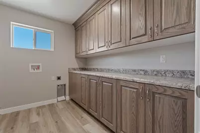 575 N Deer Meadow Dr, Oak City, UT 84649 - Photo 21