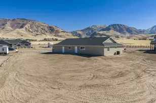 575 N Deer Meadow Dr, Oak City, UT 84649 - Photo 41