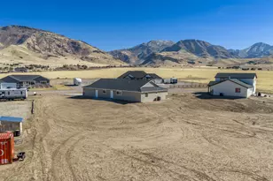 575 N Deer Meadow Dr, Oak City, UT 84649 - Photo 33