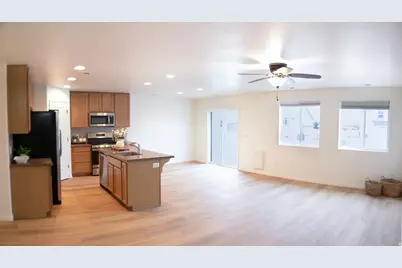 4264 W 6025 S, Roy, UT 84067 - Photo 7