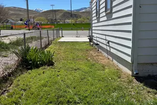 175 E Vine St, Tooele, UT 84074 - Photo 9