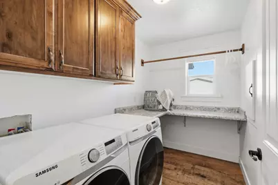 74 N 200 W, Wellsville, UT 84339 - Photo 11