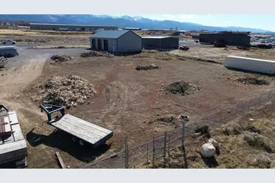 1231 S Airstrip Ln, Mount Pleasant, UT 84647 - Photo 5