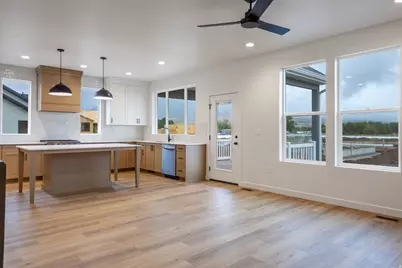 3202 N 2875 W #39, Plain City, UT 84404 - Photo 11