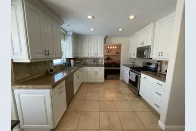 5549 S Apple Vale Dr, Murray, UT 84123 - Photo 15