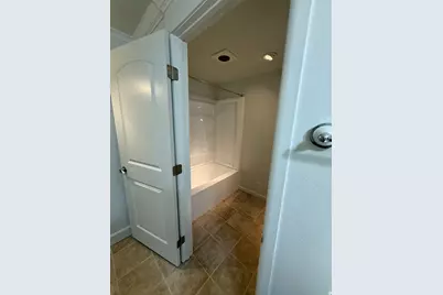 3240 Shadowbrook Dr, Provo, UT 84604 - Photo 11