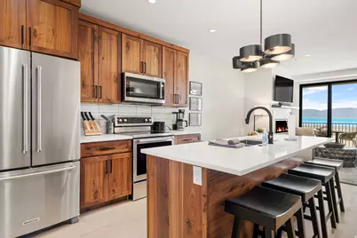 35 E 150 S #E301, Garden City, UT 84028 - Photo 17
