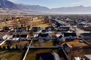 3523 N 3000 W, Farr West, UT 84404 - Photo 23