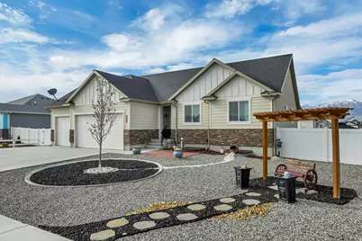 230 S Jodi Ln, Grantsville, UT 84029 - Photo 3