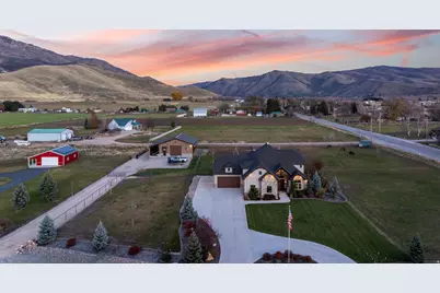 152 N 8750 E, Huntsville, UT 84317 - Photo 1