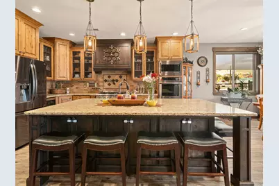152 N 8750 E, Huntsville, UT 84317 - Photo 9
