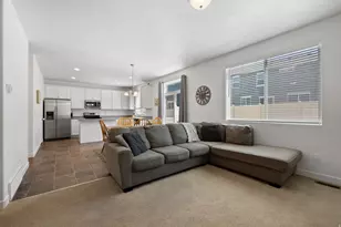 3043 S Willow Creek Dr, Saratoga Springs, UT 84045 - Photo 7