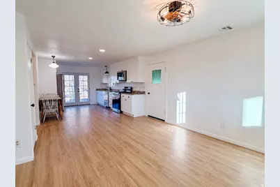 327 E 300 S, Gunnison, UT 84634 - Photo 3