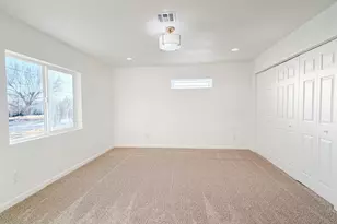 327 E 300 S, Gunnison, UT 84634 - Photo 9