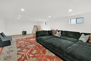 696 S Locust Ave, Pleasant Grove, UT 84062 - Photo 25