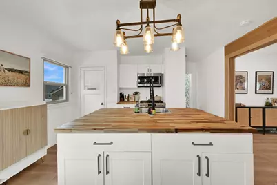 696 S Locust Ave, Pleasant Grove, UT 84062 - Photo 11