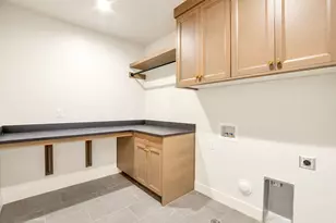 1566 W Pheasant Meadow Dr, Kaysville, UT 84037 - Photo 39