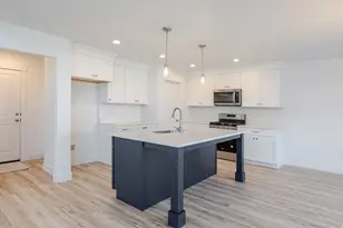 2846 N Purpletop Ln, Saratoga Springs, UT 84045 - Photo 7