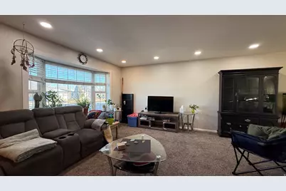 226 S 700 E, Price, UT 84501 - Photo 3