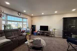 226 S 700 E, Price, UT 84501 - Photo 3