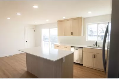 2237 N 125 W, Sunset, UT 84015 - Photo 9