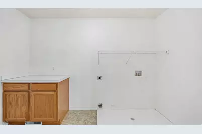 551 N 900 E, Orem, UT 84097 - Photo 13